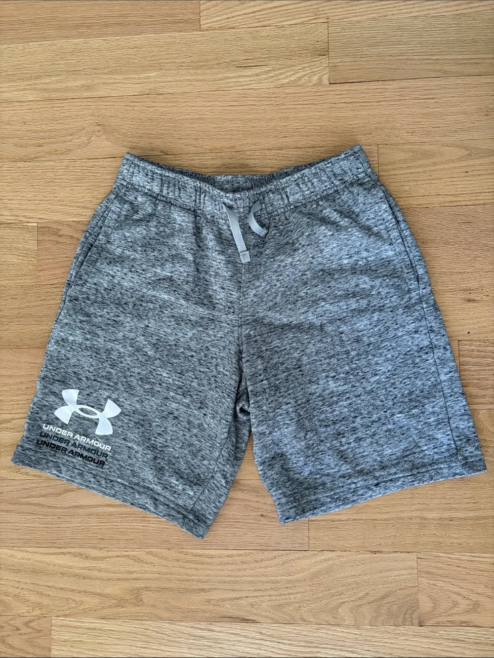 Boys Under Armour Terry Shorts | L